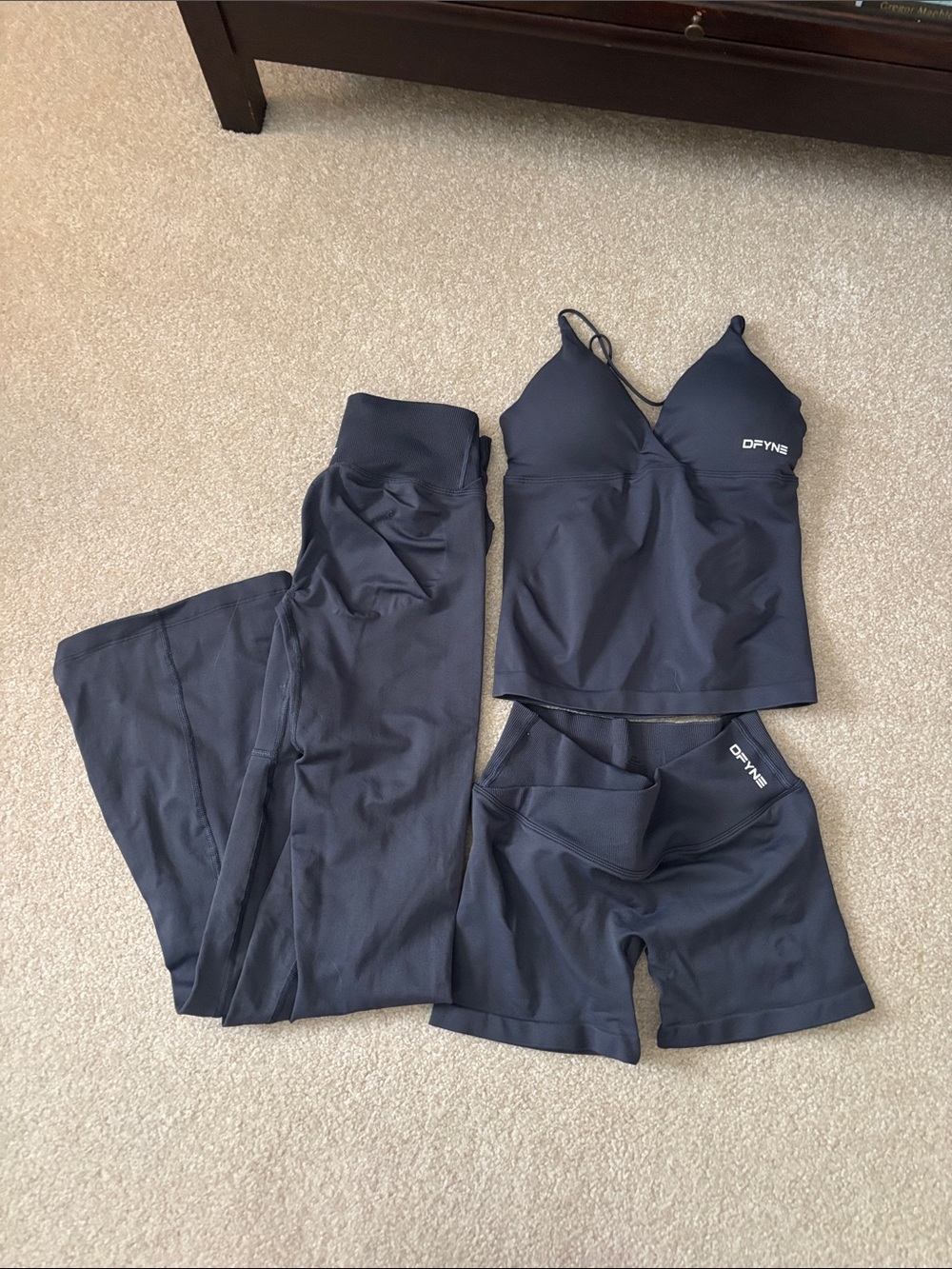 Dfyne set - grey